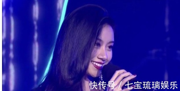 祝賀伍珂玥勇奪《中國好聲音》2021年度全國總冠軍殊榮