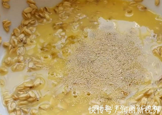 我家麦片从不熬粥，加1个鸡蛋，简单几步，出锅给肉不换，流口水