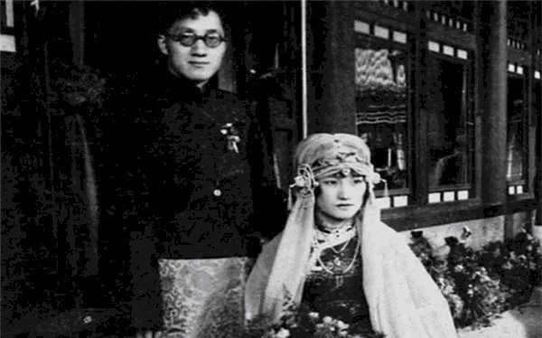 男人|18岁成交际花比林徽因漂亮,被徐志摩等三个男人深爱,却很凄苦