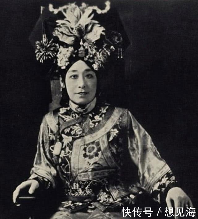 清宫|清朝最有才华的格格：用英语演出清宫戏，最后一图与洋人结婚