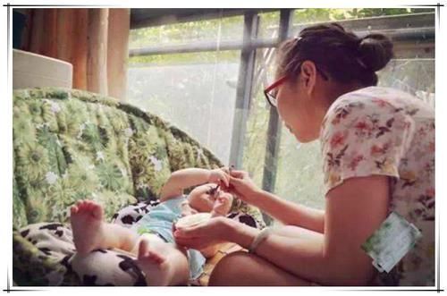 全职妈妈|“孩子已经上幼儿园了,你咋不去上班让我儿子养你一辈子吗”