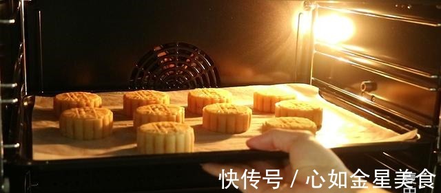 月饼|这款五仁月饼太香了,传统做法味道经典!