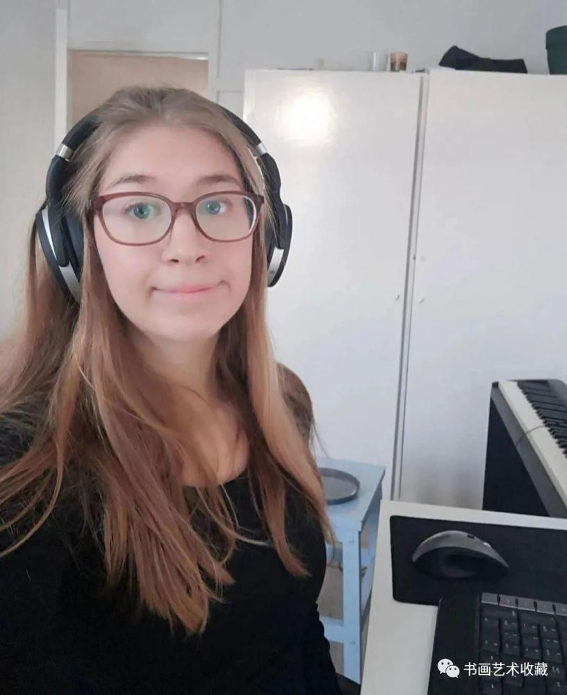  美女|一匹马画了16年！美女学渣逆袭成功，坚持下来很酷！