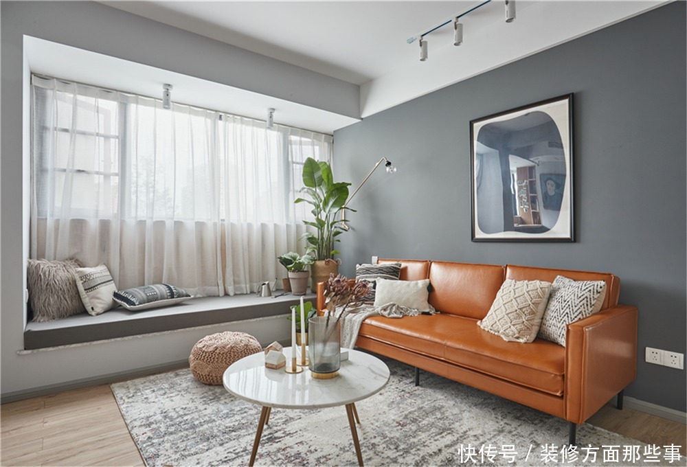 奢华|110平米现代风二居室,简单与纯粹才是最奢华的空间