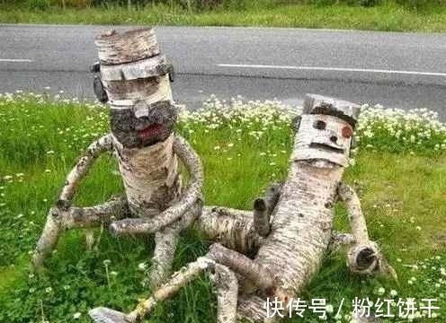 |搞笑图片幽默段子笑话:妹子,你很会摆拍照姿势啊,哈哈哈