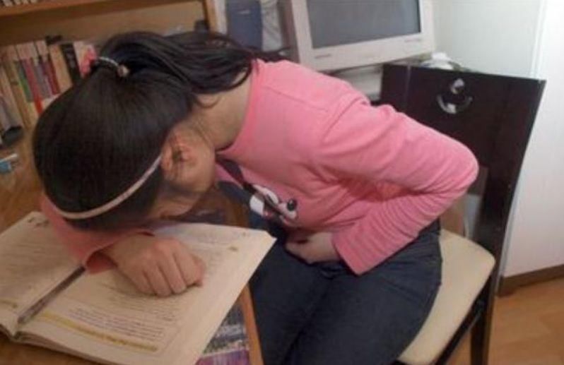 医生|6岁女童到周五就肚子痛,父母带她检查,医生:你俩离婚吧