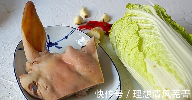 入秋后，我家爱吃这菜，2块1斤，维C含量比苹果高，炖一炖超美味！