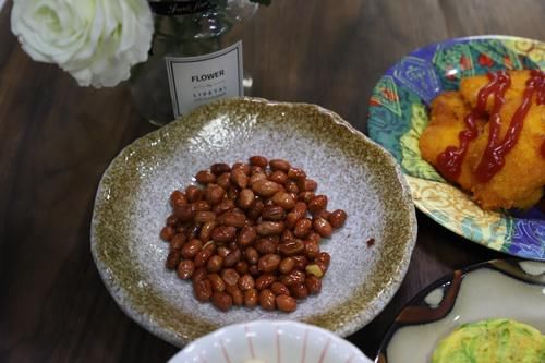 今天的早餐，有荤有素，搭配丰盛，早上20分钟就能做好