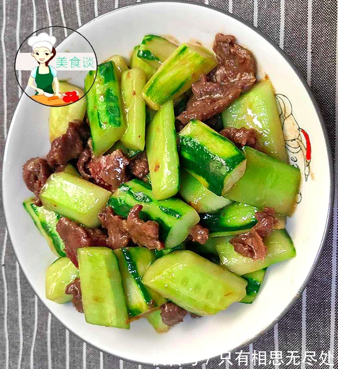 炒牛肉此做法,鲜香嫩滑,清脆爽口,比吃红烧肉强多了,简单营养