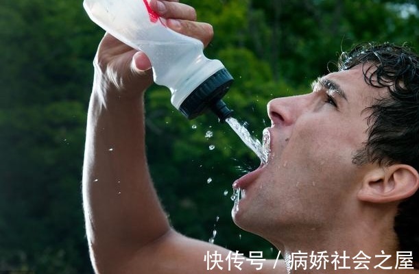 牛蒡根|肝不好的人，身体2处会痒！想要养好肝做到3点就行，不要太简单