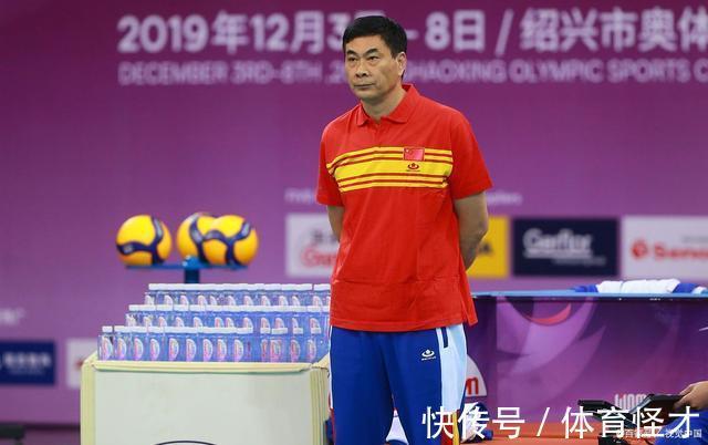 教练组|蔡斌教练组大调整!陈友泉或成二把手,袁心玥当新任女排队长?