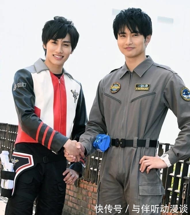 特利迦|奥特曼:遥辉和泽塔出现在特利迦世界,泽塔枪弓的伏笔有望回收!