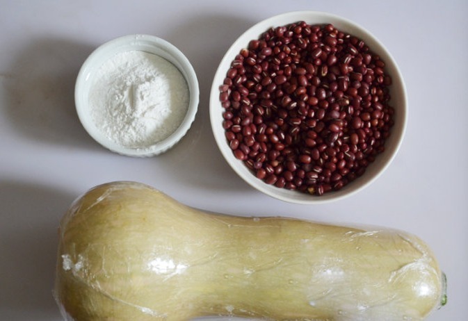 南瓜饼用糯米粉还是面粉,大厨教你做一个不一样的南瓜,太香了