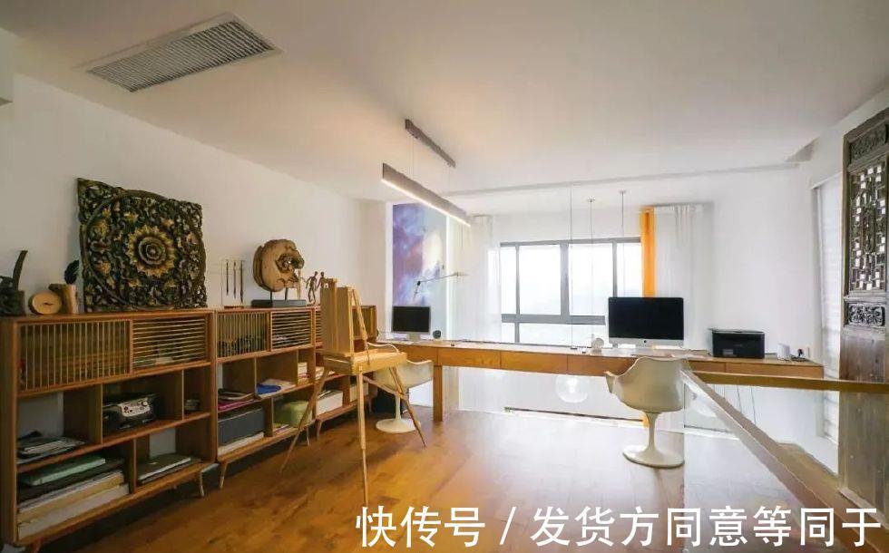 地板|老公不顾反对在地板下养鱼，老婆气到哭，半年后回到家彻底懵了