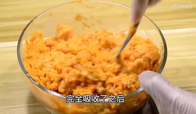 芝士焗|红薯搭配黄油和芝士，不愧是一道自愈的点心，红薯芝士焗太好吃啦