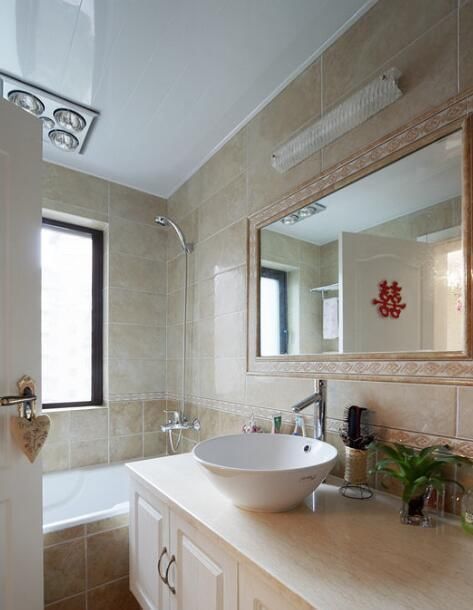 简欧风格|晒晒113平的婚房,简欧风格太适合做婚房了,餐厅隔断就很亮眼