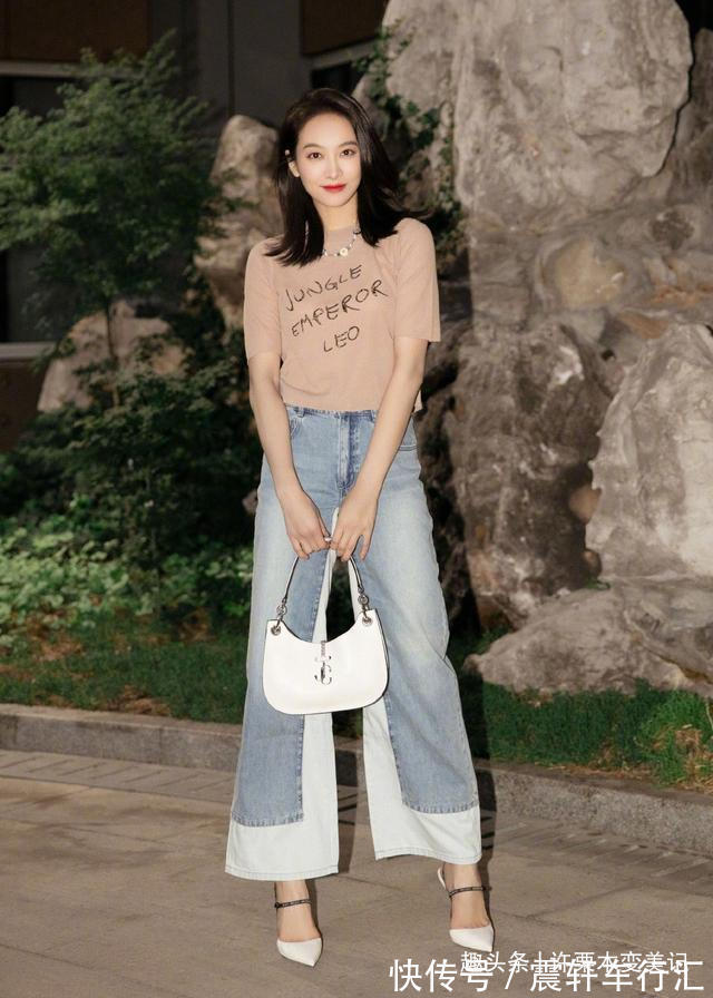 阔腿裤 答应我,穿阔腿裤时,尽量别配这2双鞋!土气还掉价!