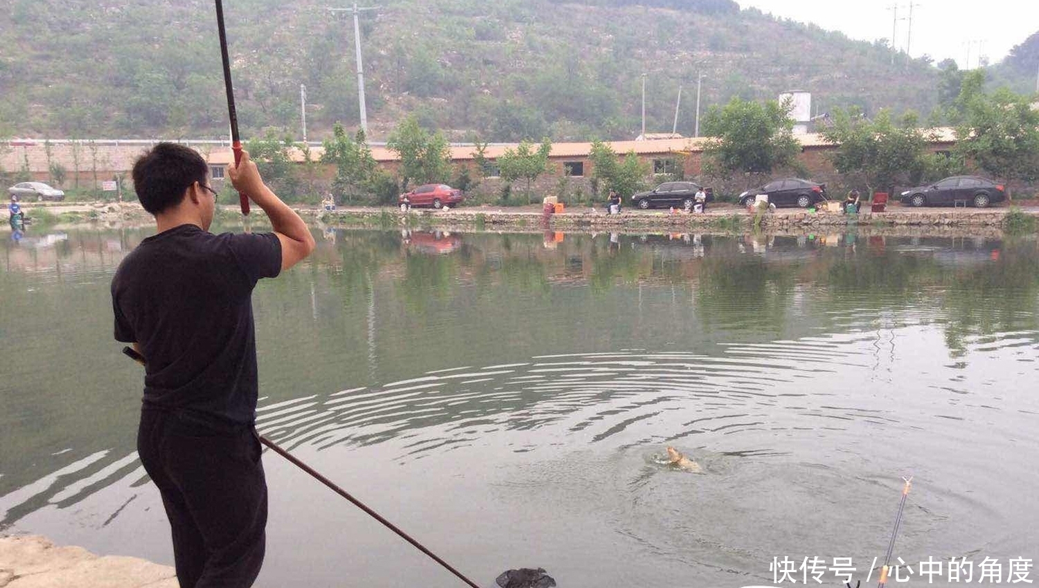 春天钓鲤鱼，气温多少度最合适？鲤鱼每天开口的气温和时间段