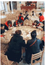 |搞笑GIF图:我特别服那些喜欢健身的达人,就喜欢挑战牛顿定理