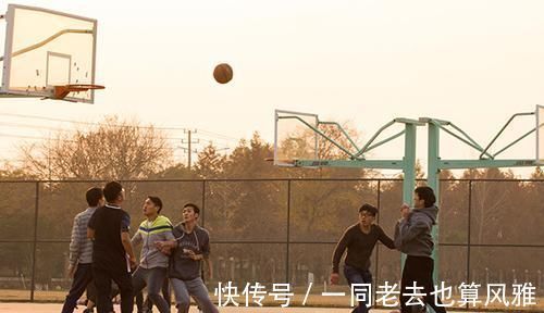 膝关节|骨科医生提醒：运动有益健康，但4项运动很伤膝关节，尽量少做