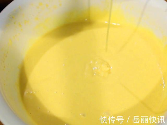 打蛋器|蛋糕最简单的做法,不用烤箱不用打蛋器,利用2个小妙招轻松解决