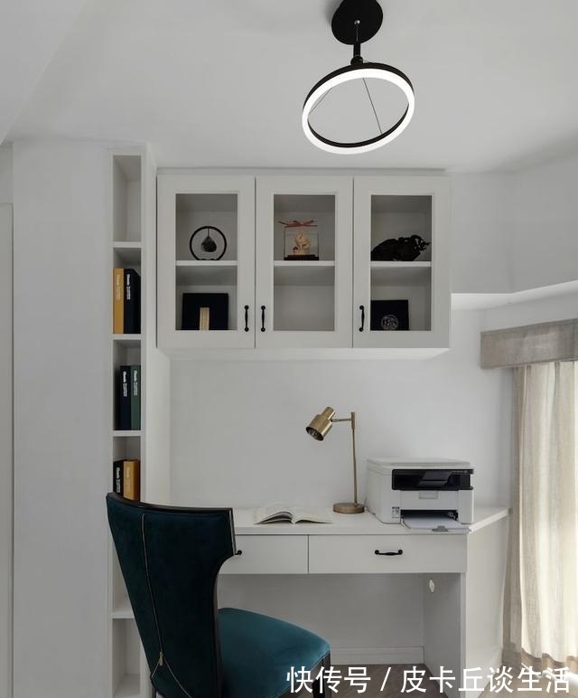 姐弟|买不起学区房大房子,一家四口蜗居47平,设计师爆改成三室一厅