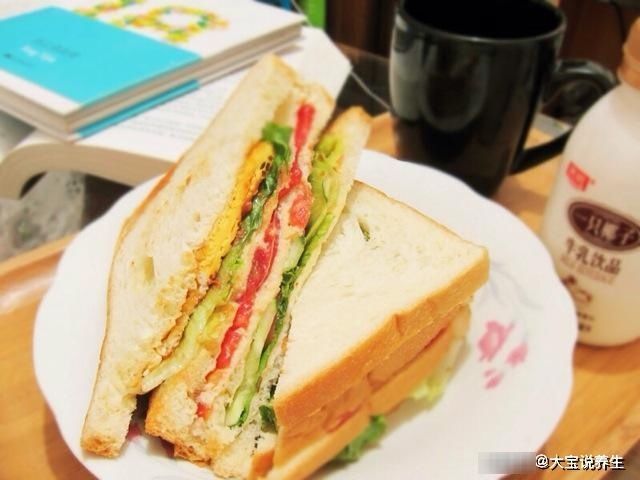 发现面包新做法,层层松软,看到就想吃,简单易学,一斤面不够吃