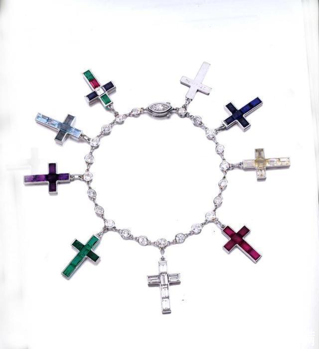 温莎|辛普森夫人的珠宝欣赏,这条珍珠项链,形状几乎完美,光泽亮丽