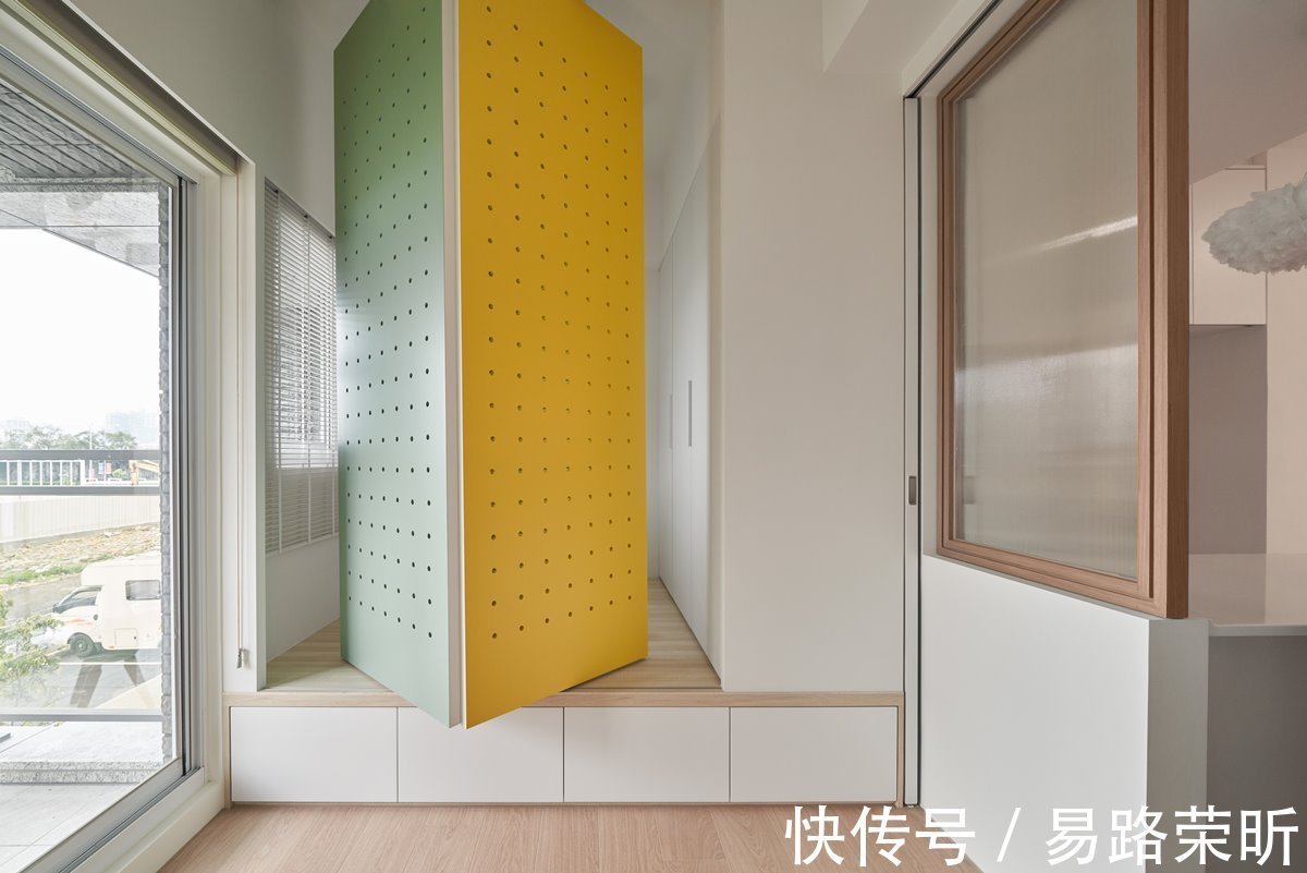 桌面|如何在有限空间中满足生活需求,同时还能住出宽敞空间感?