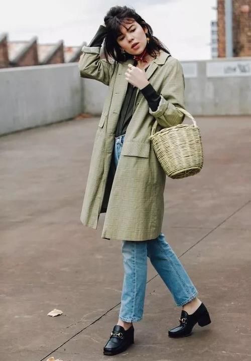 冬春换季，这4双鞋值得入手！万能百搭又时髦，女明星都争着穿