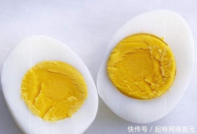 鸡蛋|水煮鸡蛋,“壳难剥”怎么办?加上这一步,蛋黄嫩滑,壳一剥就掉