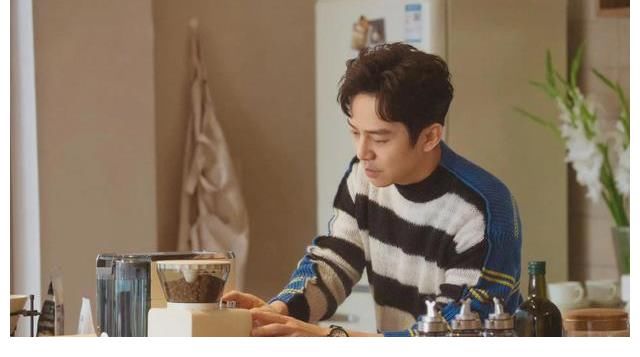 快本解散后谢娜何炅再次同台《朋友请听好》第二季却少了易烊千玺