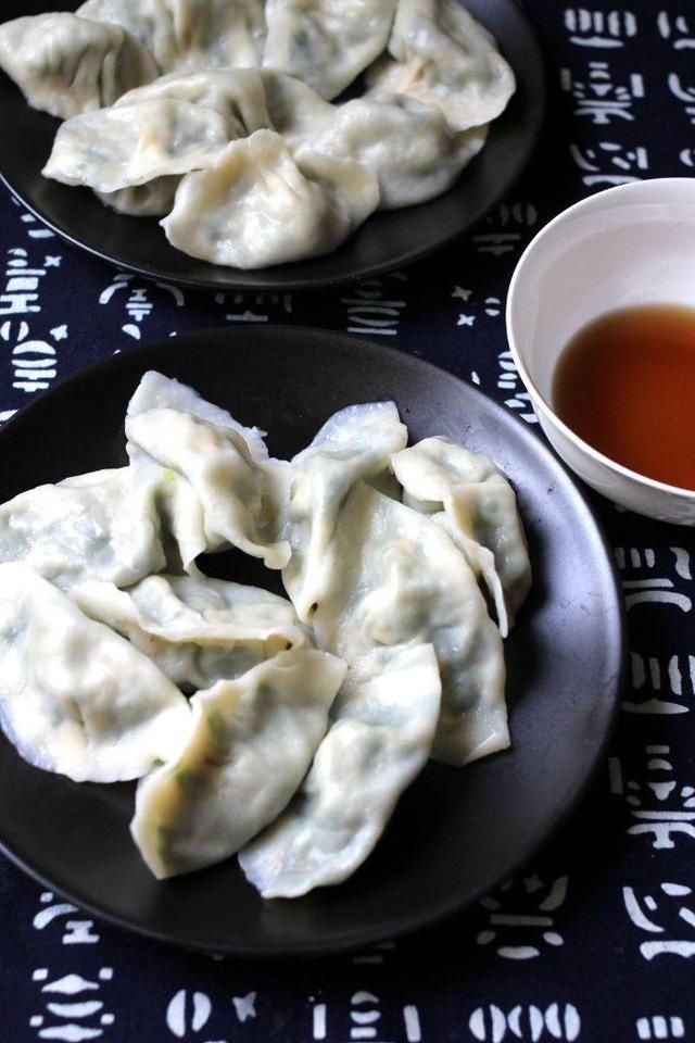 不同馅料的饺子，鲜嫩又多汁，营养又美味的荤素搭配