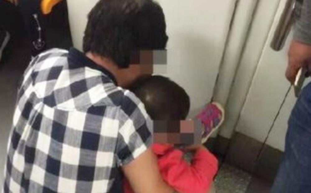 羞耻感|宝宝多大停用尿不湿?最好别超过这个年龄!父母别不当回事儿