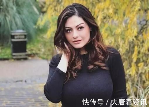 发福|42岁高龄模特,略微发福,风韵不减