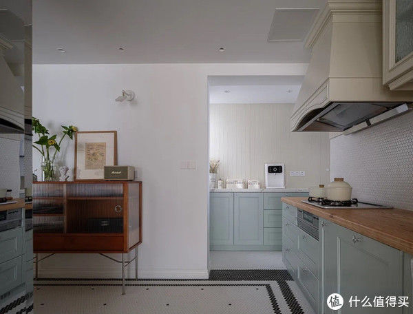 玄关|126㎡做一室一厅?她家的诸多大胆设计,让人眼前一亮!