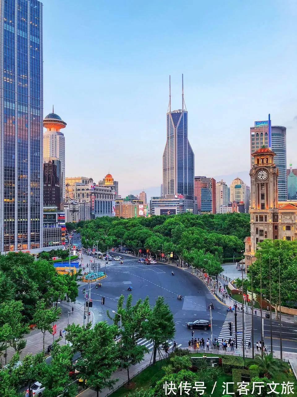 繁华|媲美纽约,比巴黎风情,“东方不夜城”去一次相当于环游世界