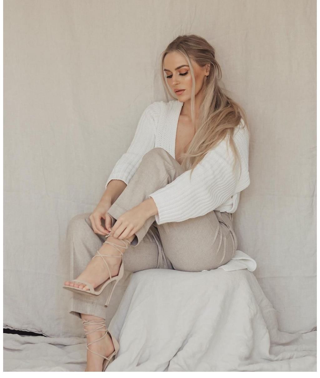 ：安娜小姐|环球美女：安娜小姐，她是健身教练也是时装模特