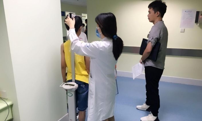 骨骺线|女儿11岁,身高147,妈妈分享长高的秘诀,3年长高24厘米