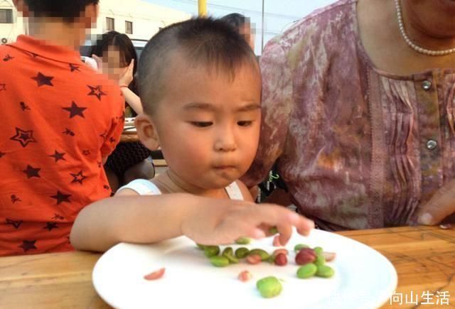 发育|儿科医生：这3种食物要多吃，孩子体质好，身高也长得快！