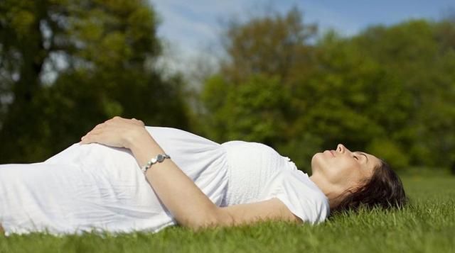 胎动|怀孕7个月后,这5件事不能少做,事关胎儿和孕妈的安全