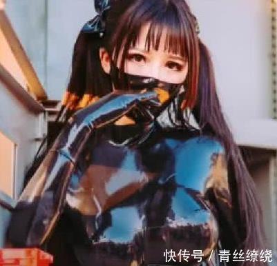 改装|小姐姐改装胶衣,又一次出现在漫展之上,成功解决粉丝所有疑问!