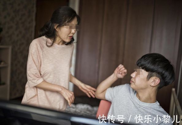 小云|孩子从小就挨打,受到的伤害并不小,父母若知道还下得去手吗?