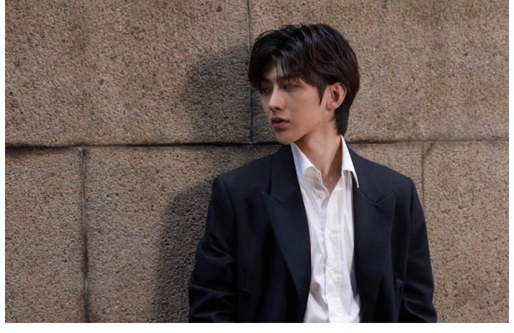 郑恺|蔡徐坤，你这次真的辜负了姚译添导演的“力捧”