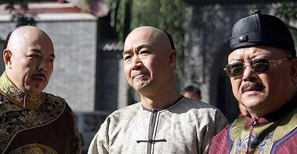 对子&乾隆随口说了一句对子, 纪晓岚听了连忙下跪, 请求皇帝恩准归乡!