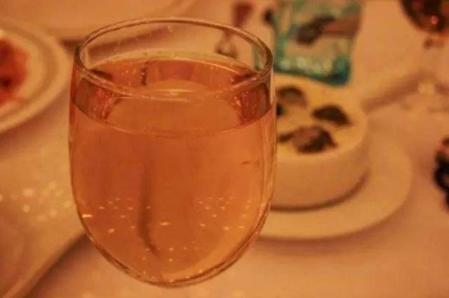 俄罗斯|中国人最爱的8种俄罗斯美食,看到图片就忍不住流口水,好吃不贵