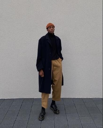 瑞士时尚博主Chris 简洁有层次感且不繁琐