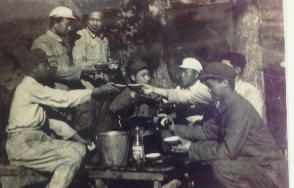 独守|新兵独守上甘岭阵地,歼敌280人没受一处伤,还被编入课本