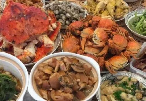 丰盛|去农村亲戚家,一桌子的饭菜成本最少上千,丰盛到我想“哭”