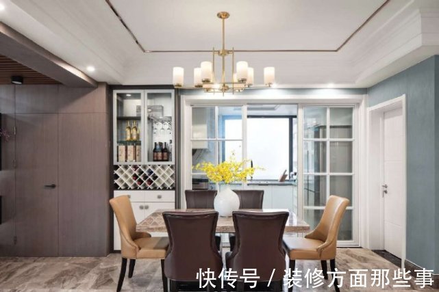 二居室|112平现代风二居室,灯光在夜幕下散发出一种雅致迷人的气息